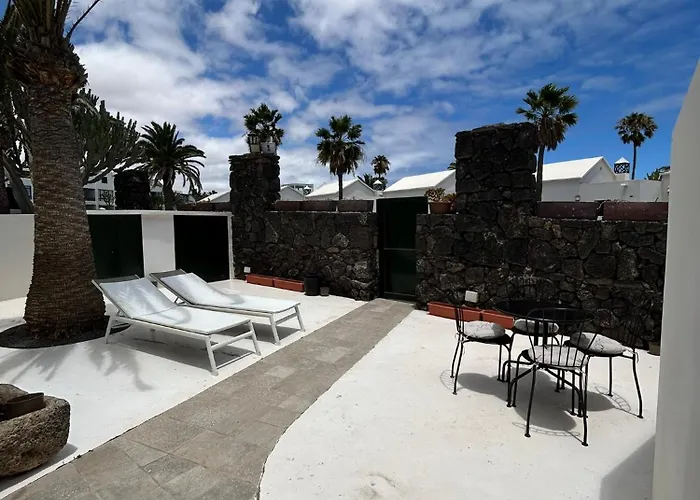 Luxury Playa Roca * קוסטה טגוויסה